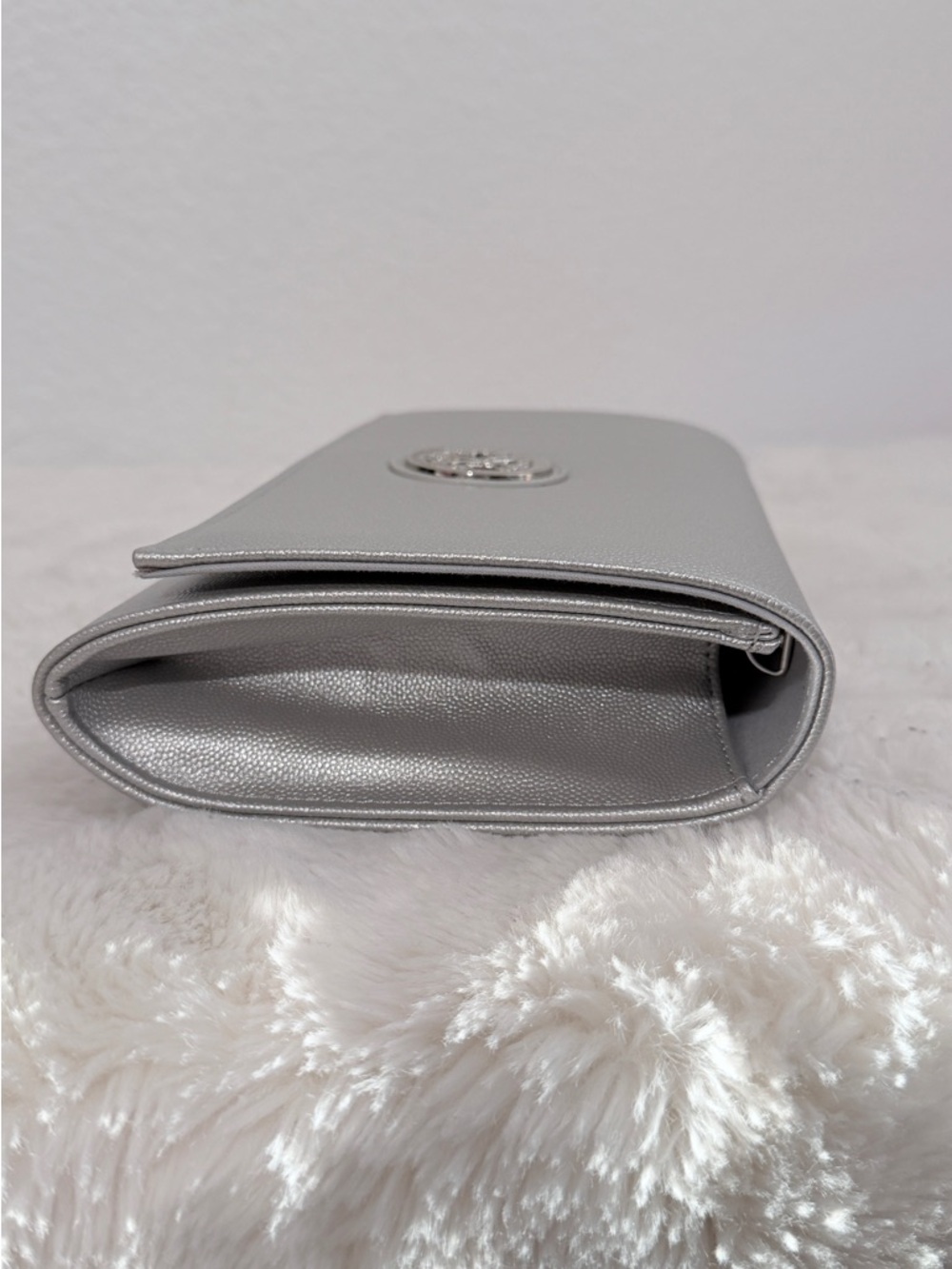 CXL by Christian Lacroix Silver Metallic Envelope Clutch w/ Detachable Chain NWT - Picture 5 of 12